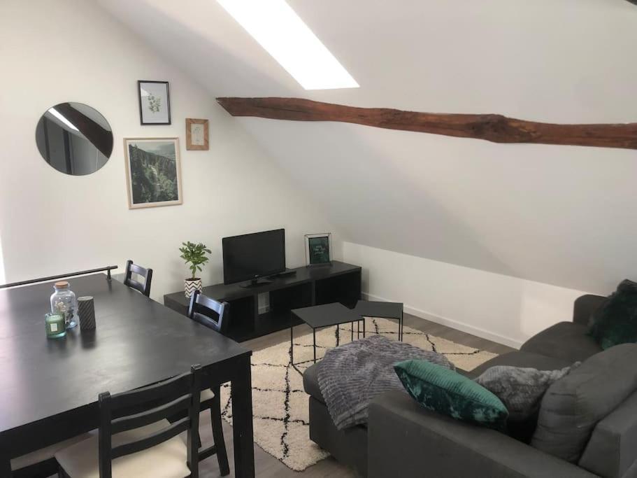 Ferienwohnung Le Petit Cloitre Langres Exterior foto
